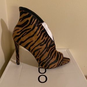 Aldo Tinindra Peep Toe Booties